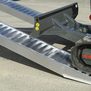 Abverkauf Altec Auffahrrampe AVS 100 400 LG mit Rand - 2330 mm
