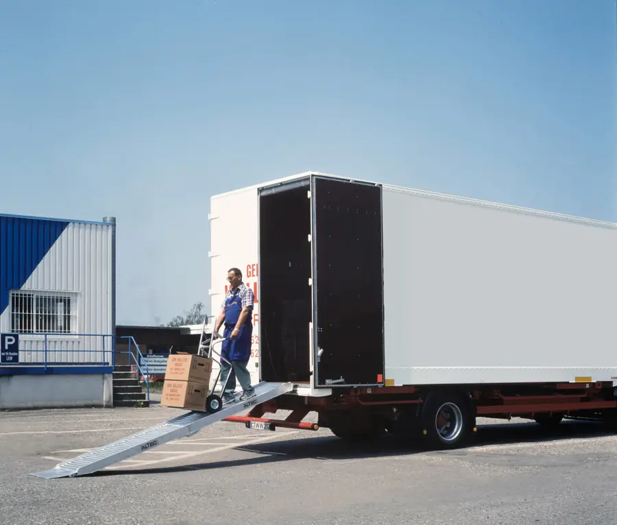 Neuheit Altec Sackkarrenschiene AVS-F 110 ohne Rand 3950 mm